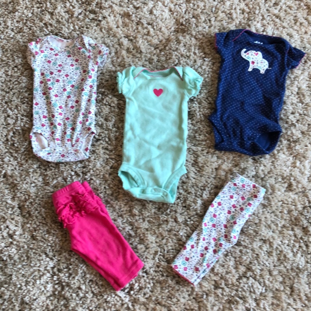 Newborn Onesies and Pants Matching Set